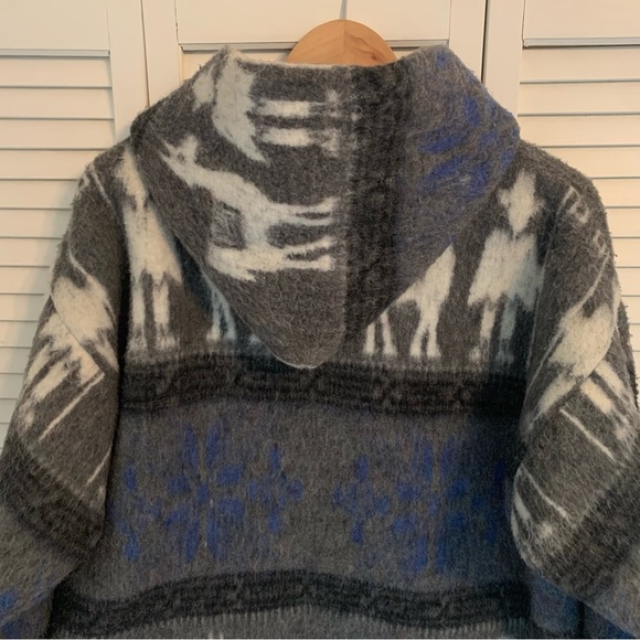 Vintage Peruvian Wool Hooded Jacket Llama Alpaca Andean Tribal Thick Warm Coat - Picture 8 of 16